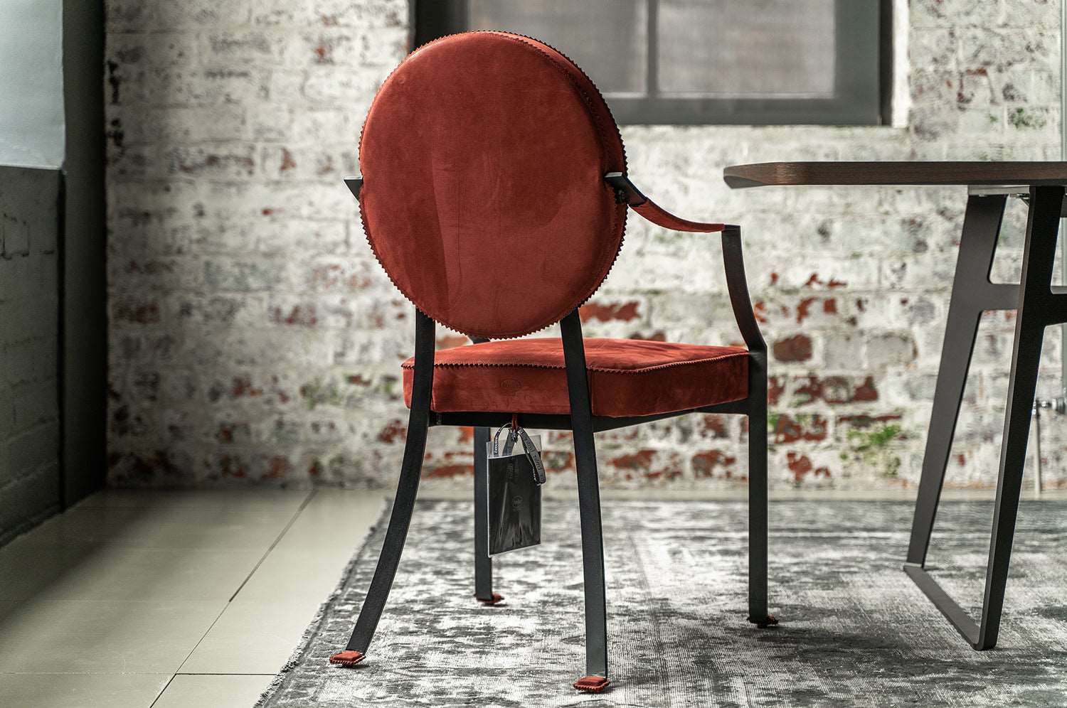 Baxter Gambretta Chair (Kashmir Bordeaux)