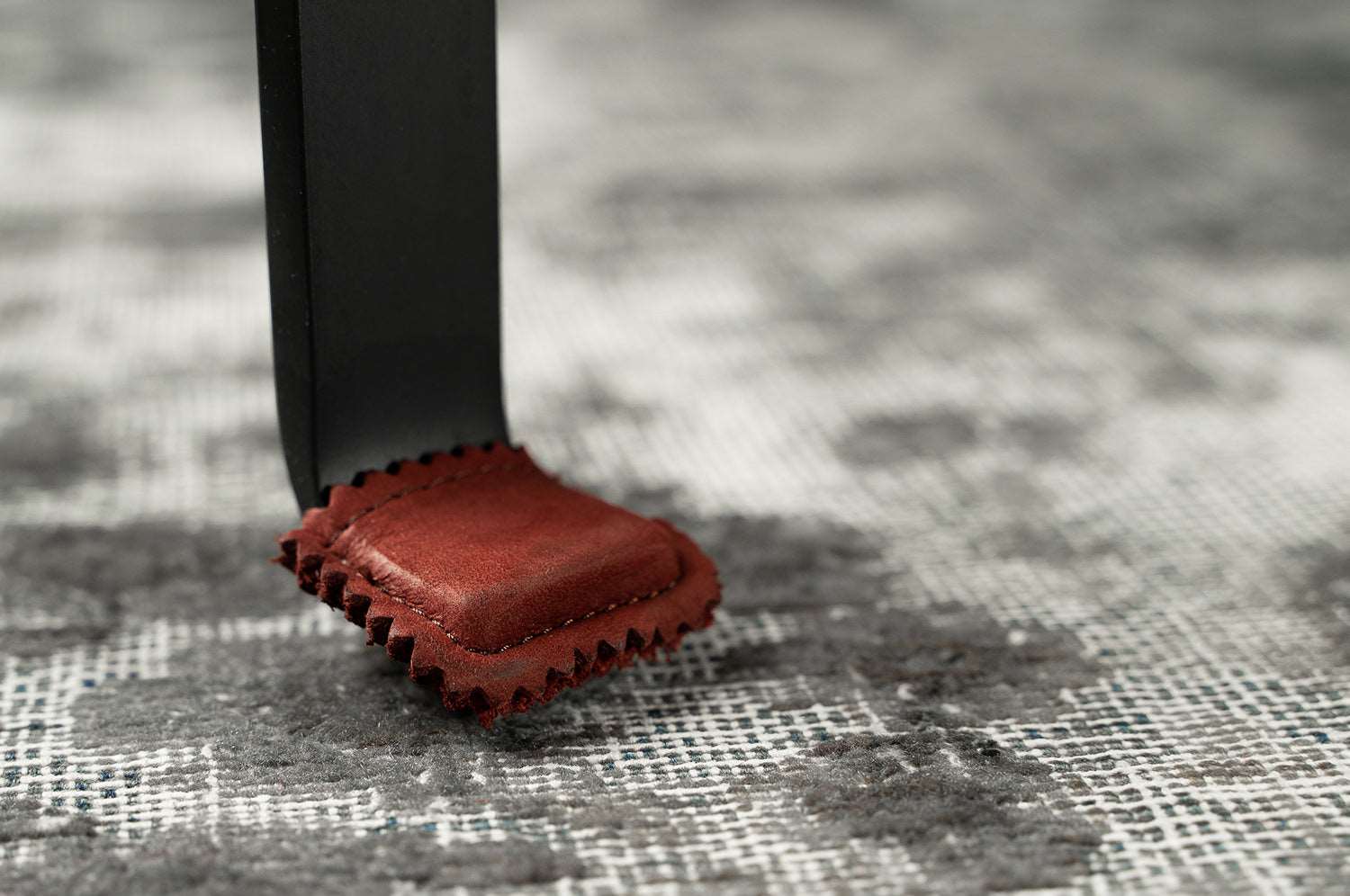 Baxter Gambretta Chair (Kashmir Bordeaux)