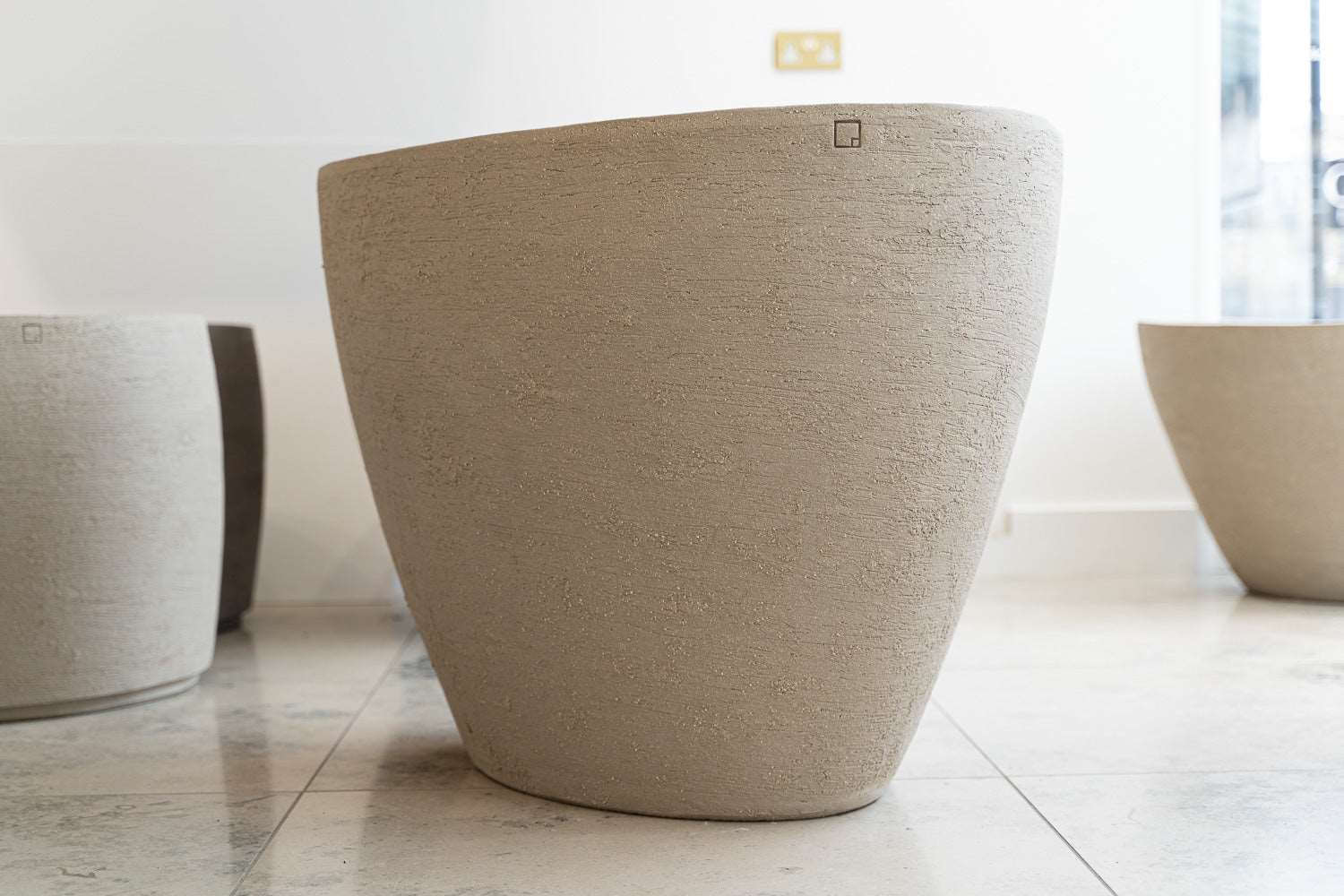 Atelier Vierkant Planter HK90W White (IN STOCK)