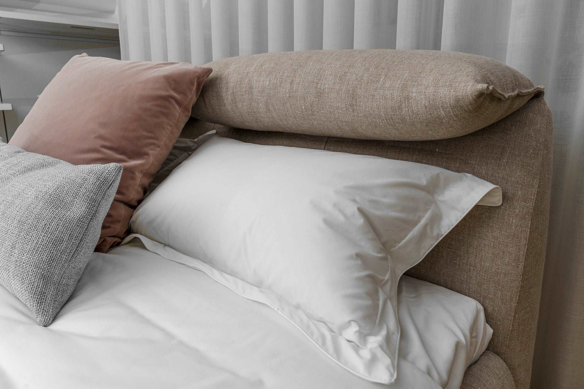 B&B Italia Bamboletto Bed