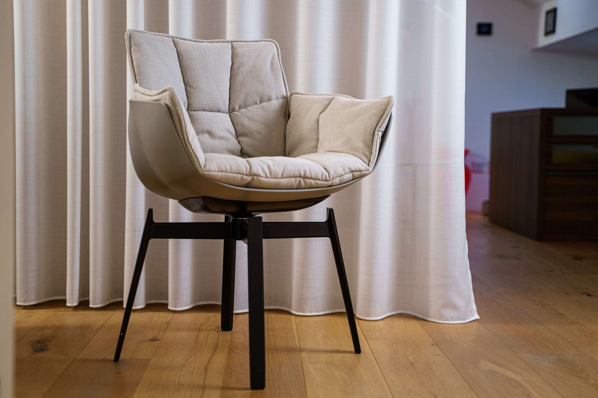 Shop for B&B Italia Husk Chair – Stephen Neall Interiors Shop