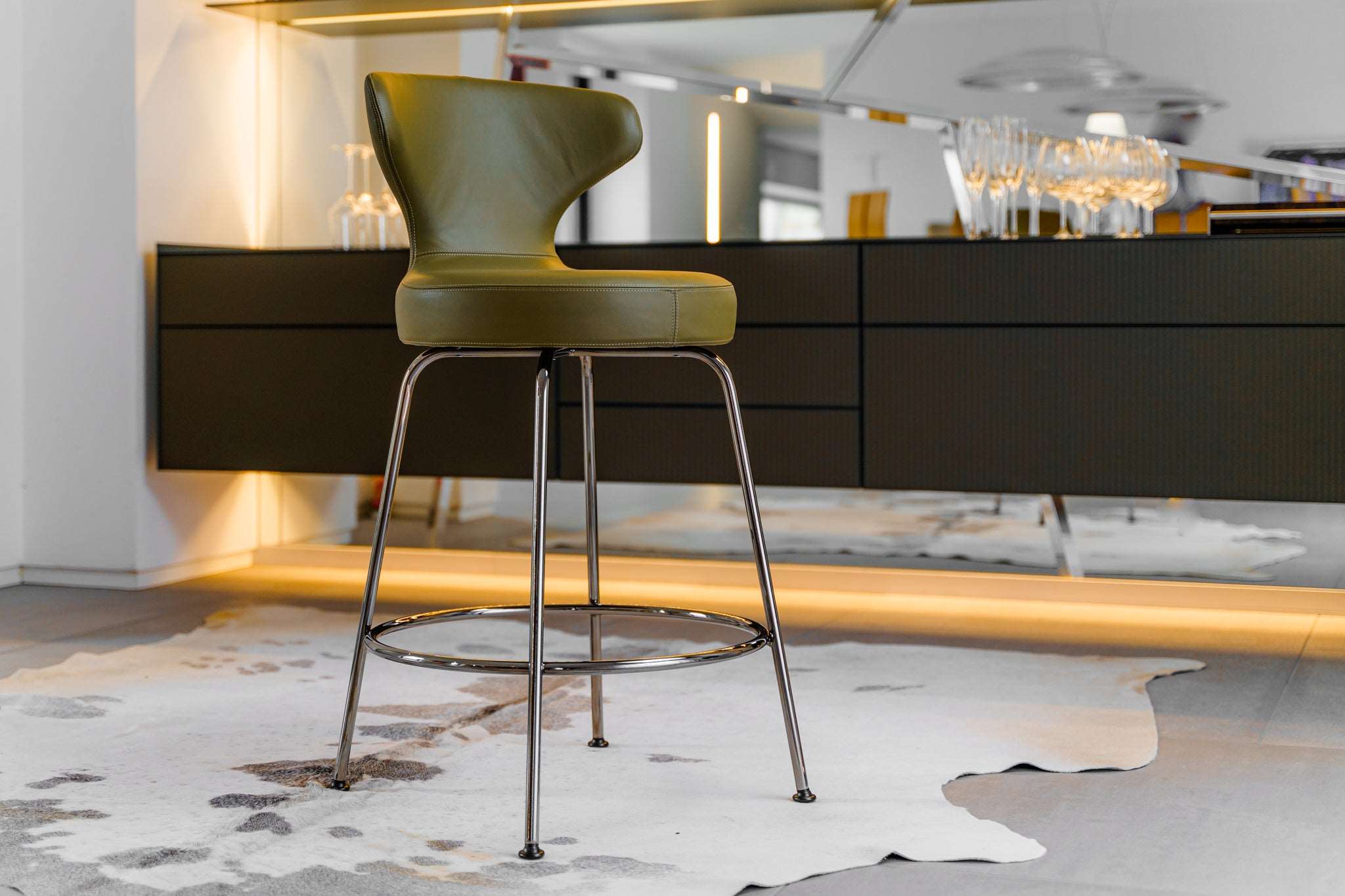 B&B Italia Papilio Low Stool in Thyme Green Leather