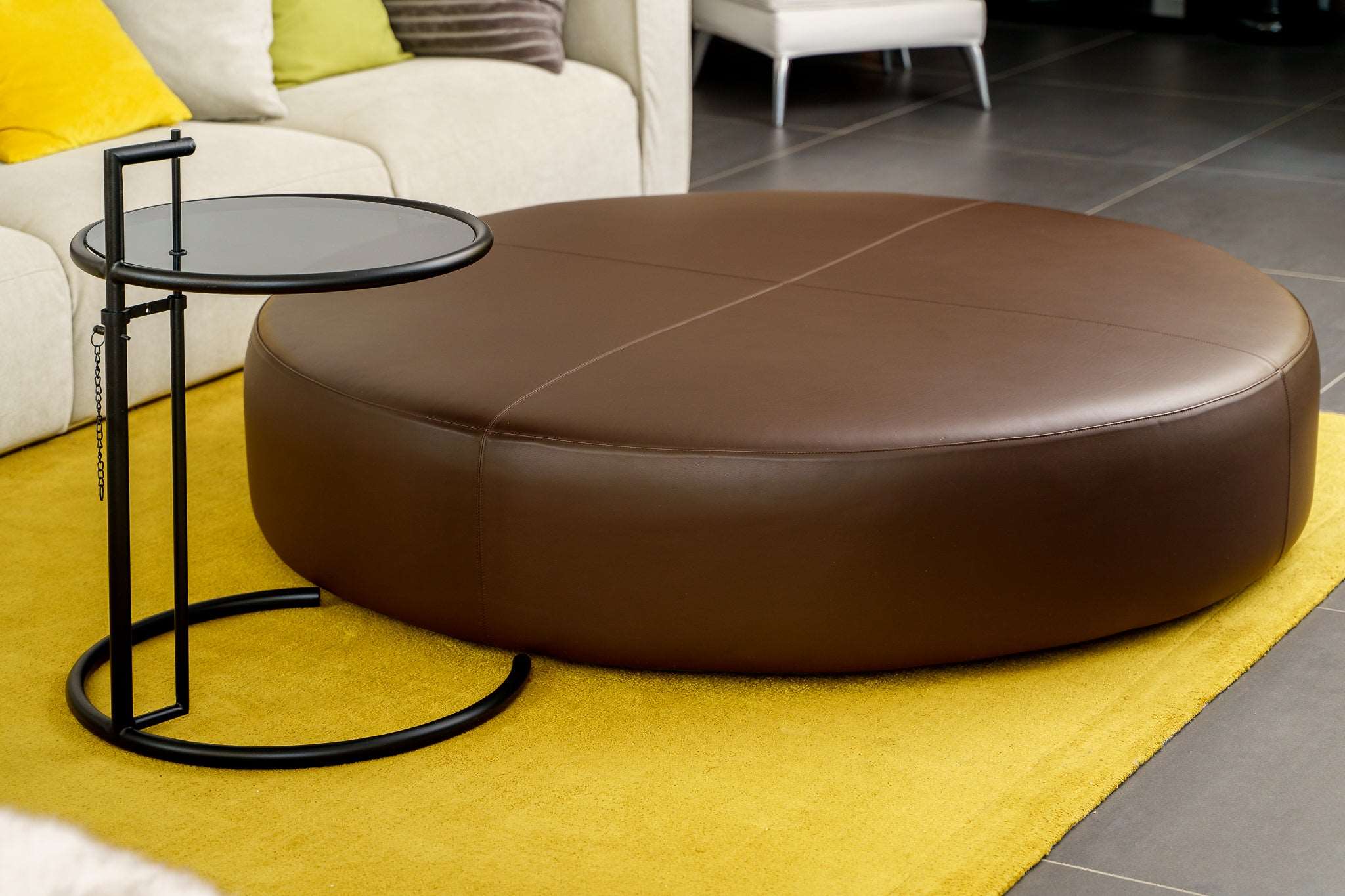 B &B ITALIA  ANDYのシリーズ　オットマン B &B ITALIA ANDYのシリーズオットマン