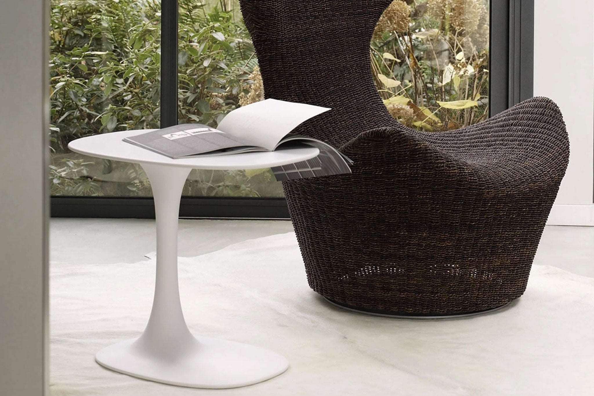 B&B Italia Awa Table