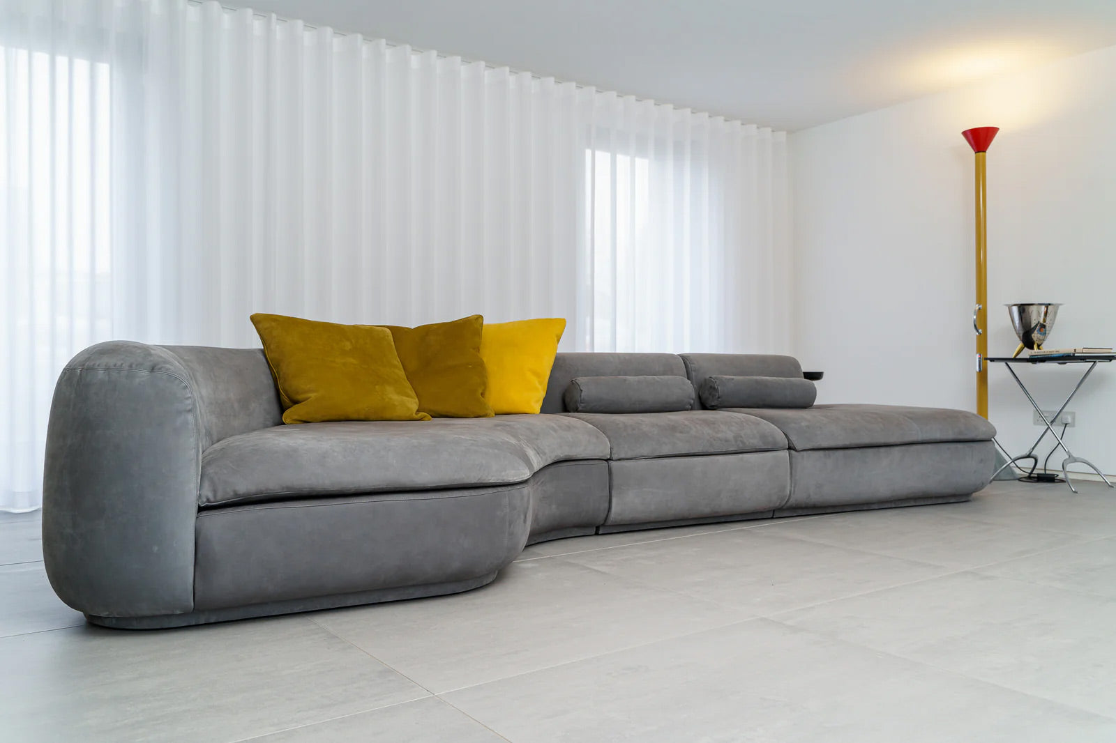 Ex showroom sofas discount