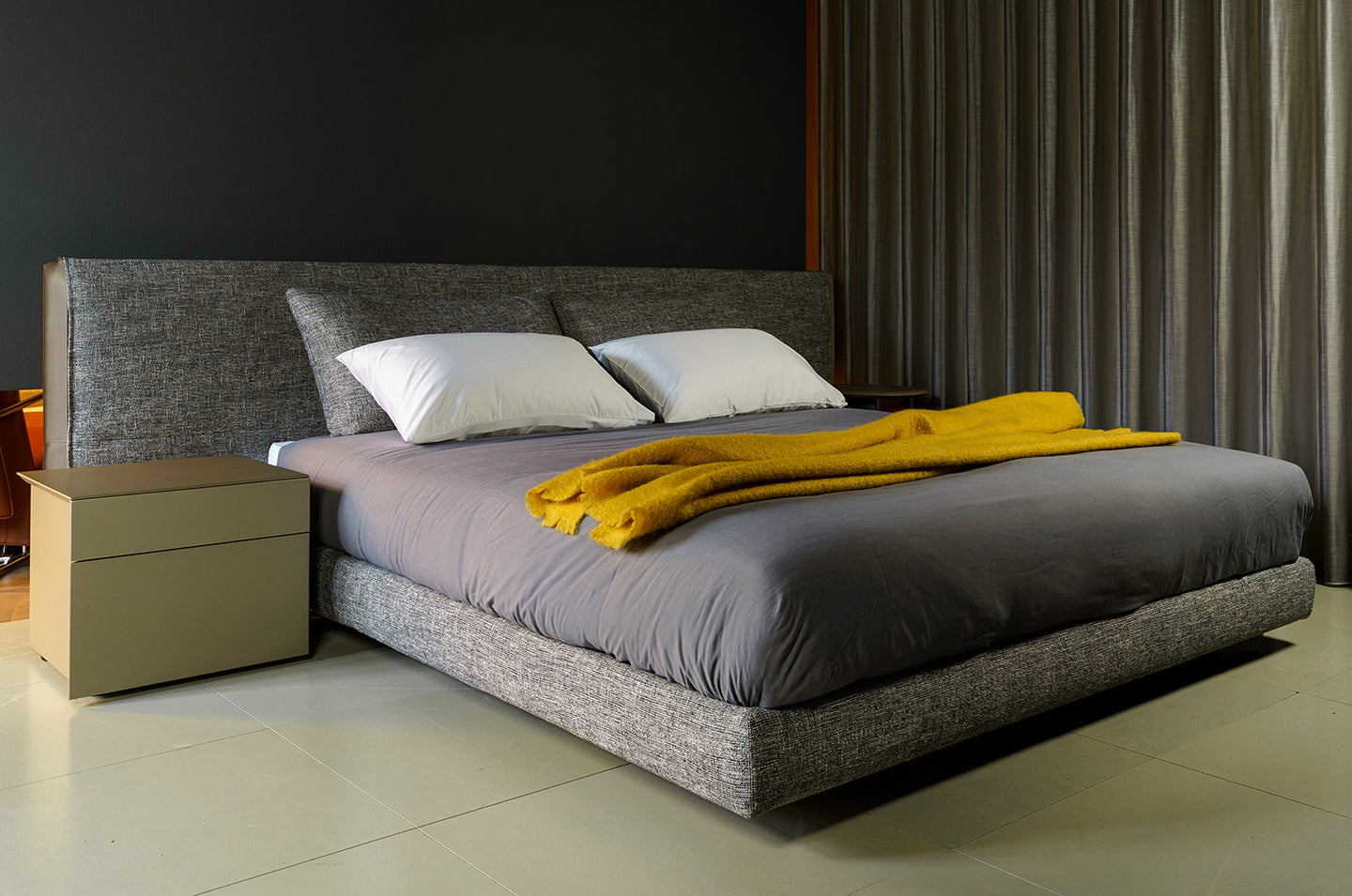 Poliform Yume Bed – Stephen Neall Interiors Shop