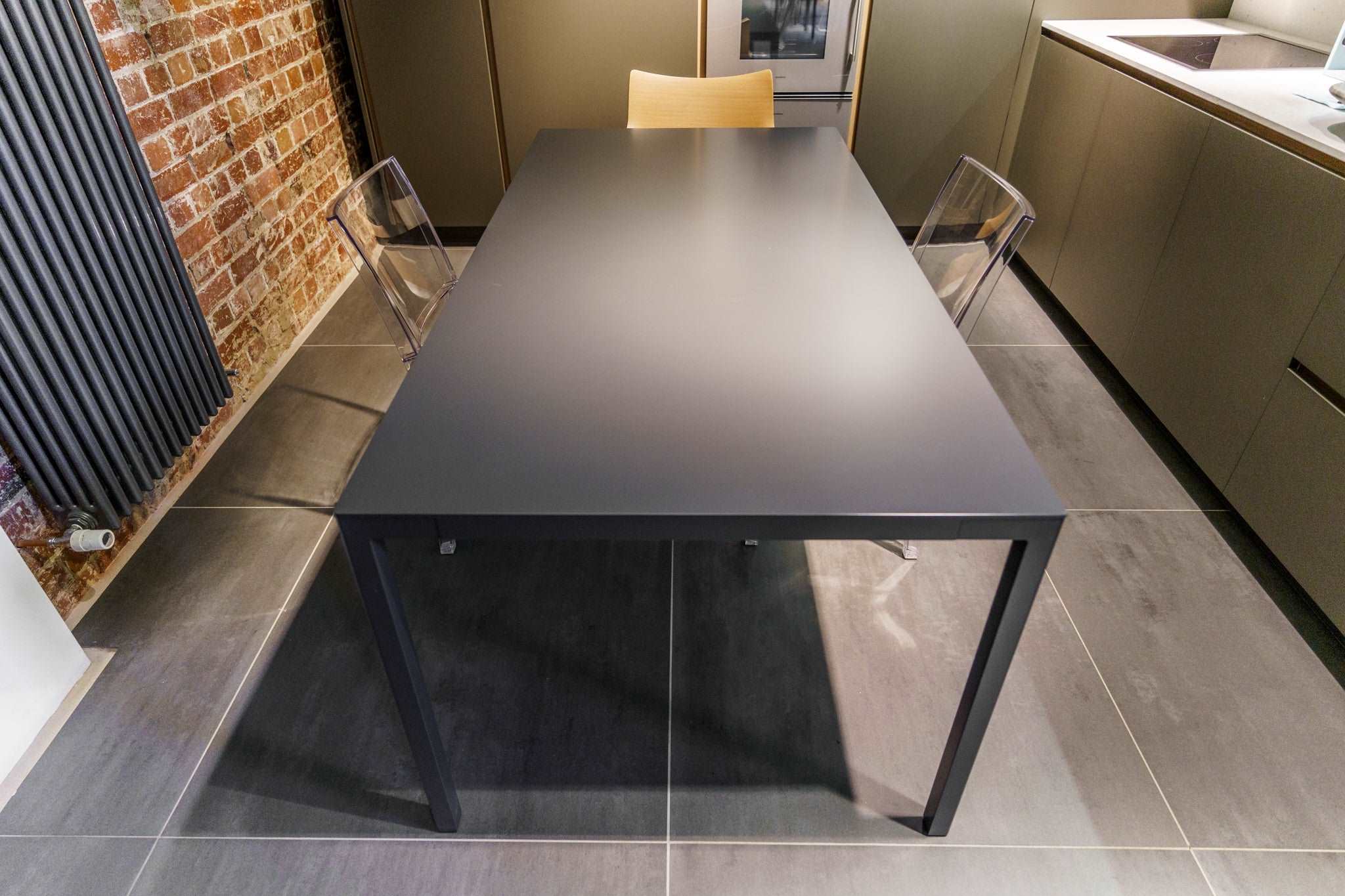 Ex-Display Poliform Trevi Table
