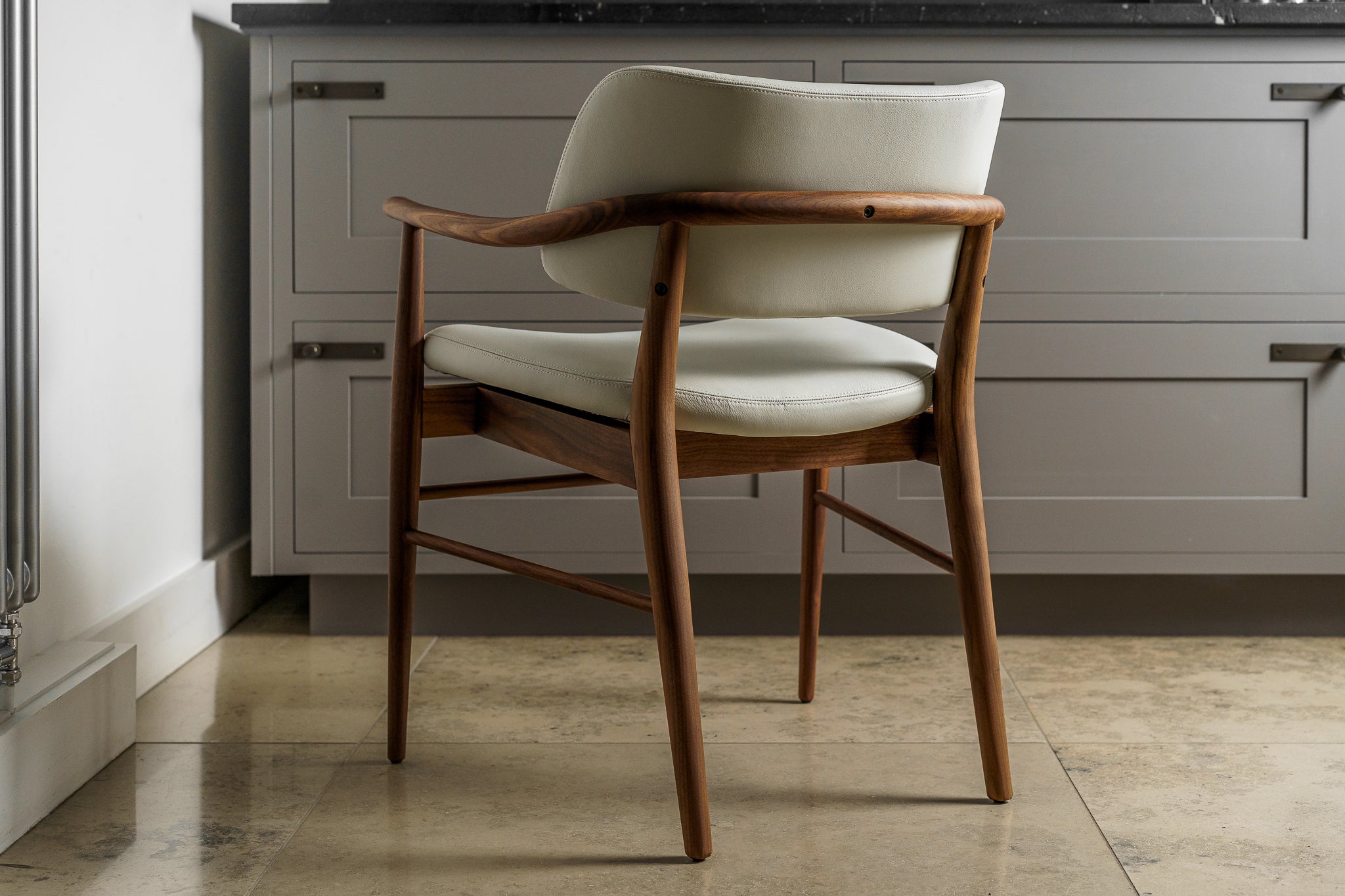 Porada Nissa Chair with Arms (Set of 4)