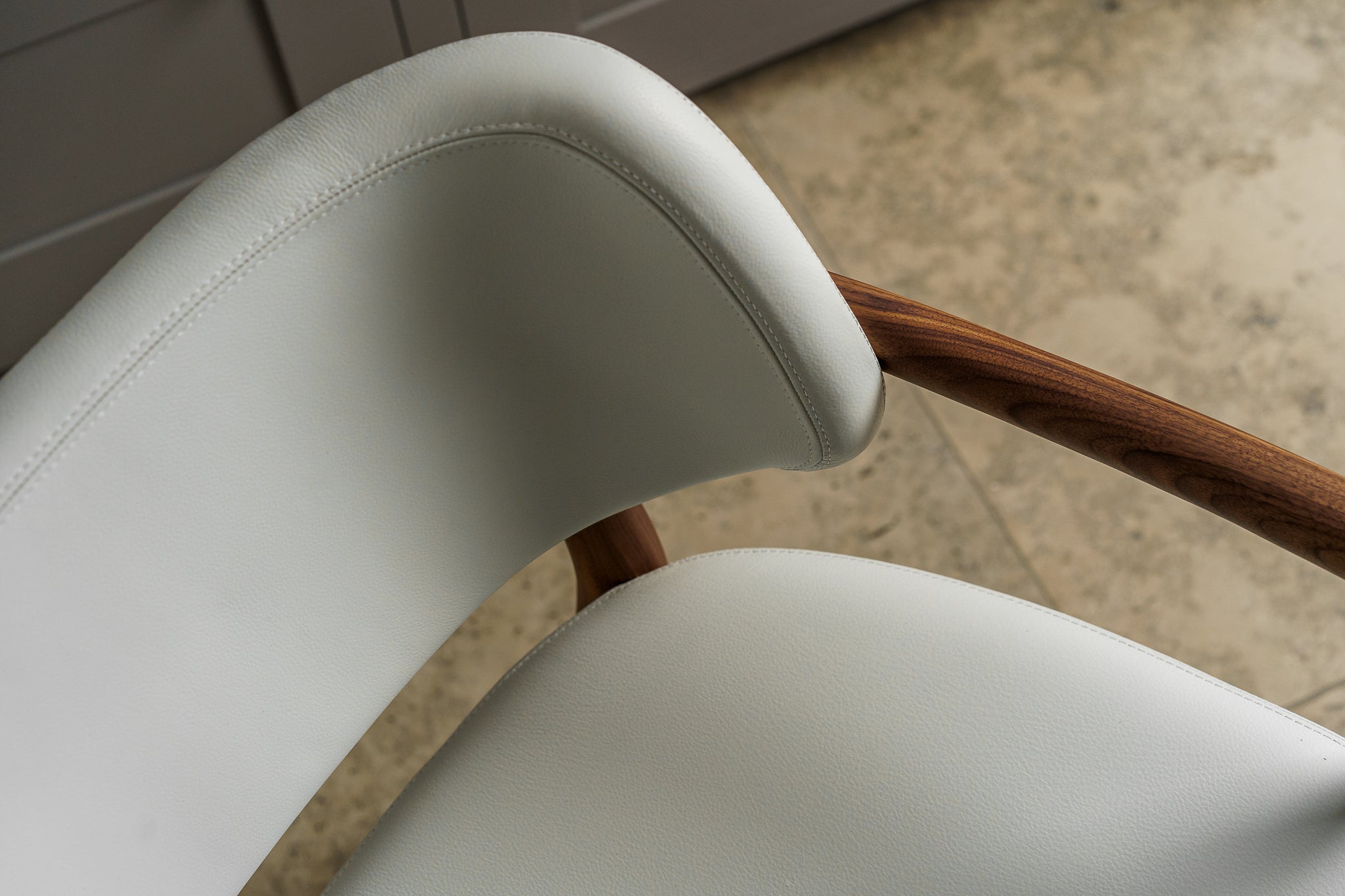 Porada Nissa Chair with Arms (Set of 4)