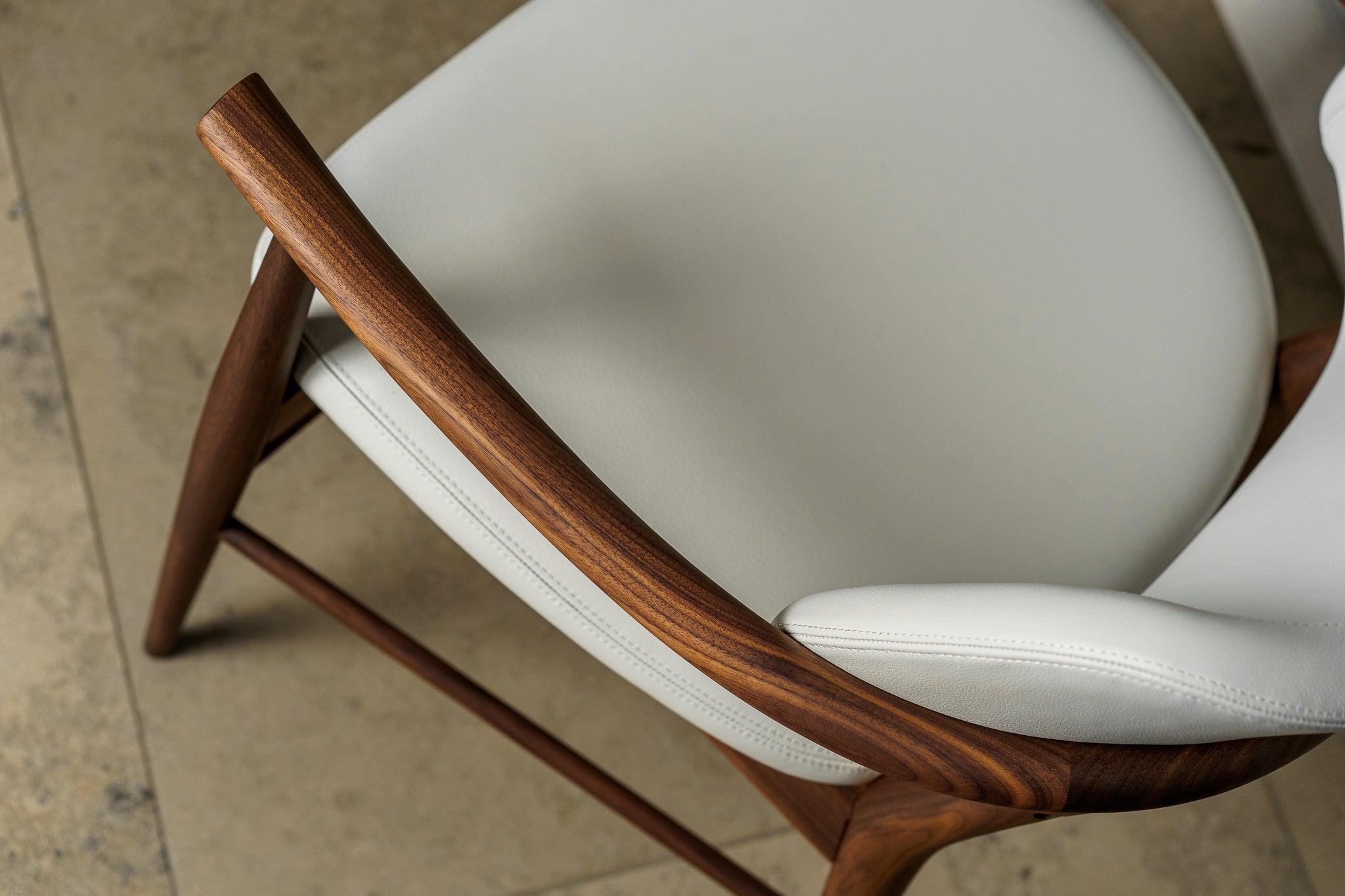 Porada Nissa Chair with Arms (Set of 4)