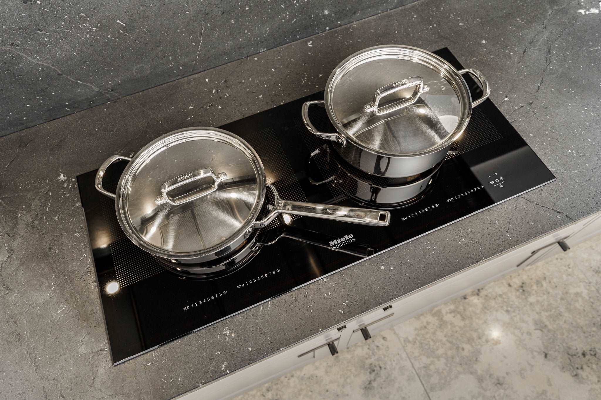 Ex-Display Kitchen 'Brompton' with Larder