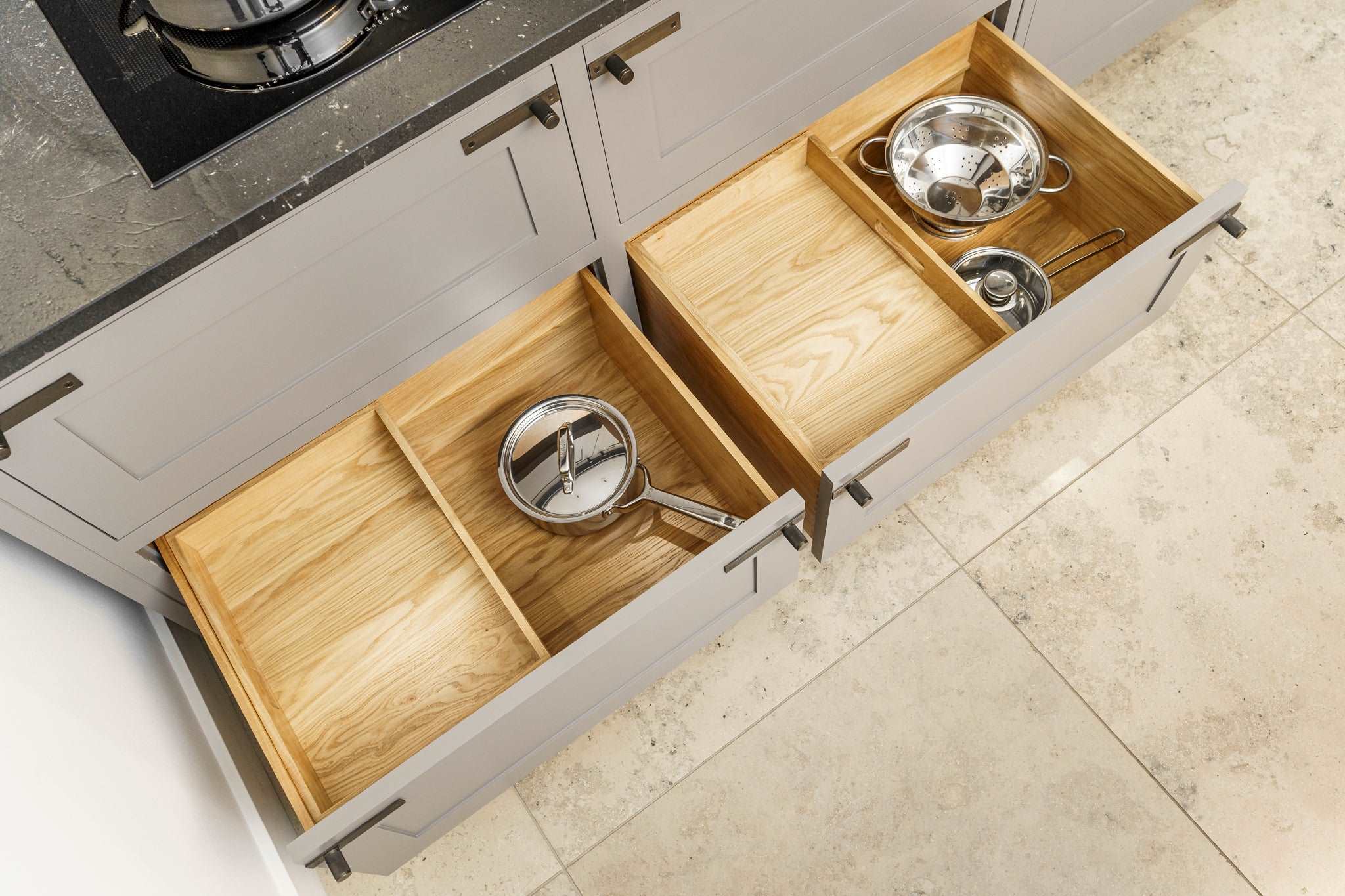 Ex-Display Kitchen 'Brompton' with Larder