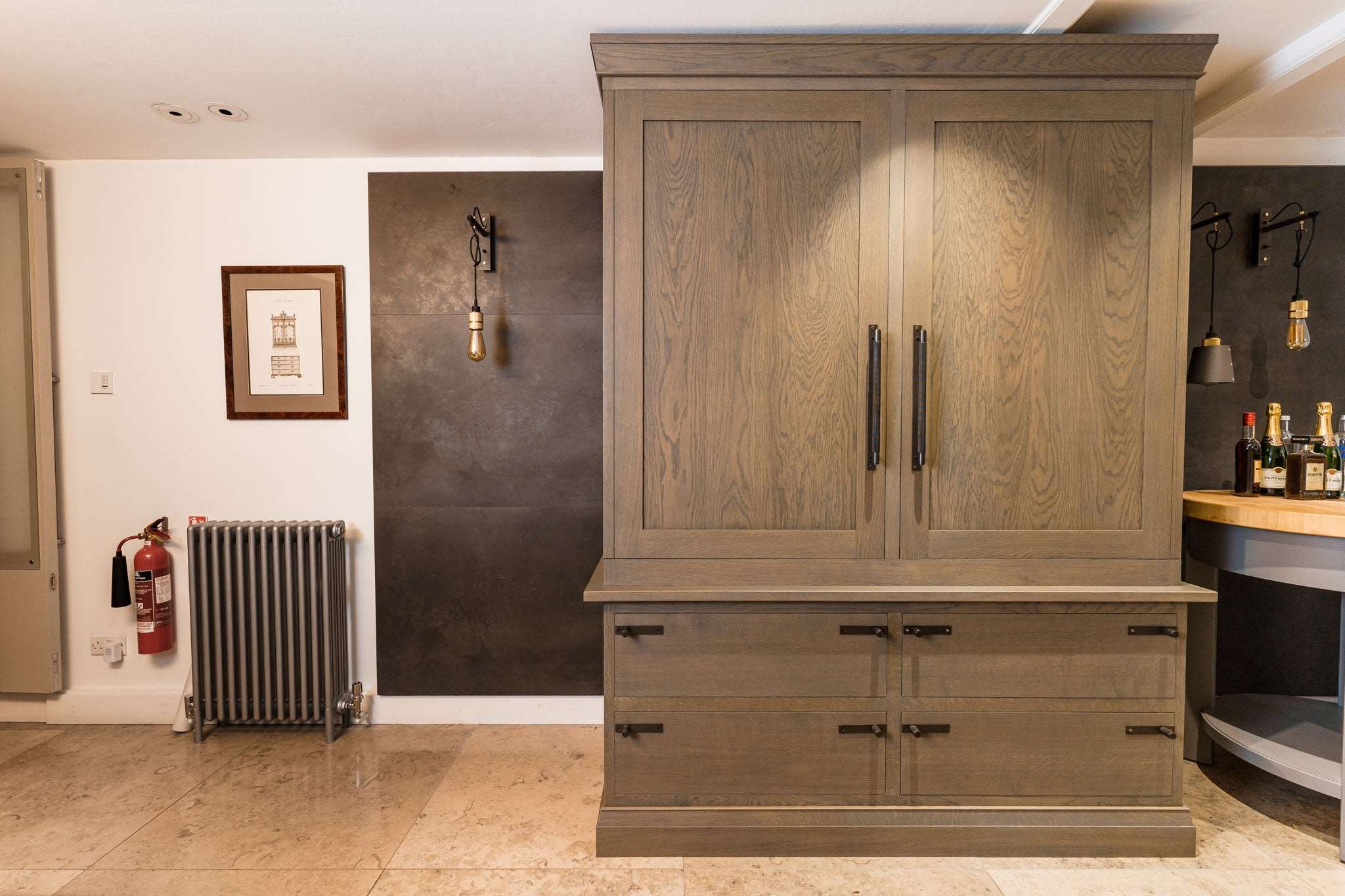 Ex-Display Kitchen 'Brompton' with Larder