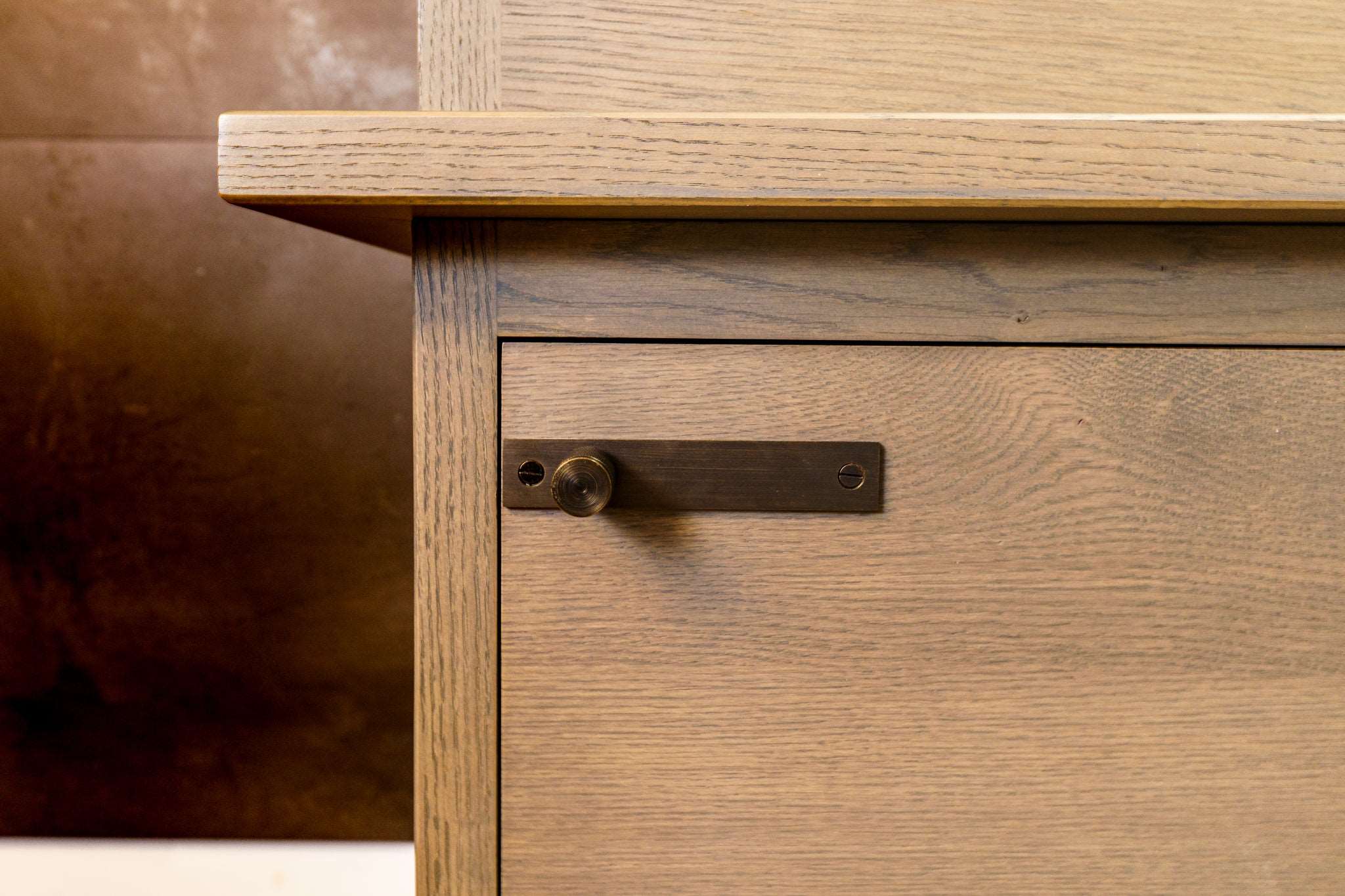 Ex-Display Kitchen 'Brompton' with Larder