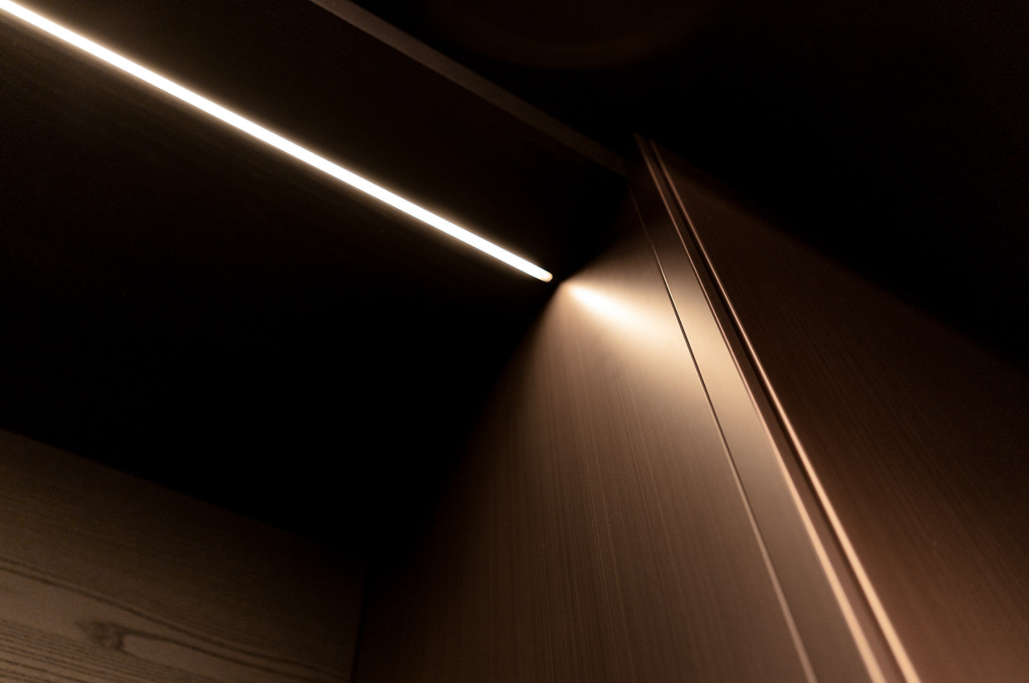 Poliform Plus Wardrobes with Central Quid System