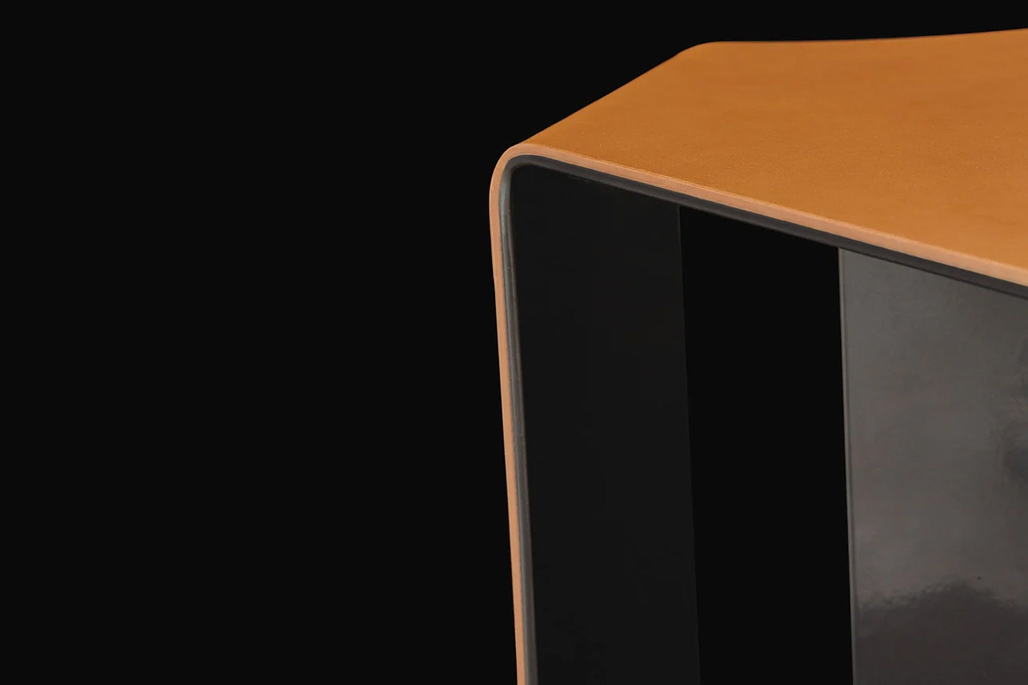 (SOLD) Poliform Paris Seoul Table