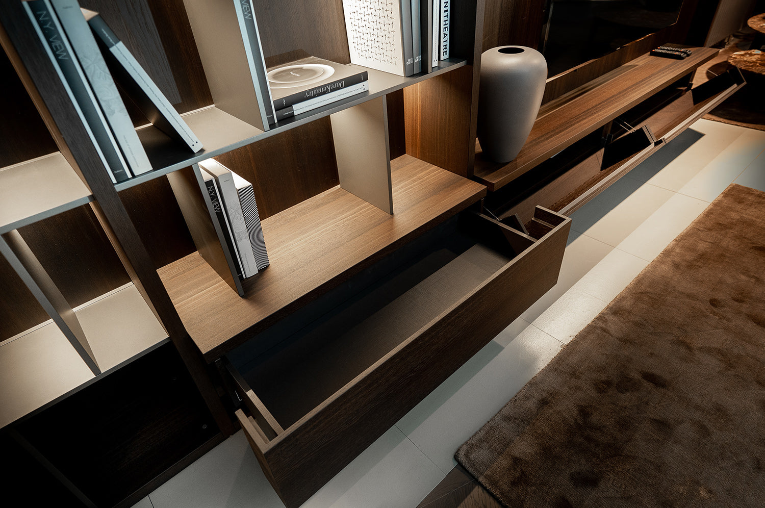 Poliform Wall System with Illuminated Grids