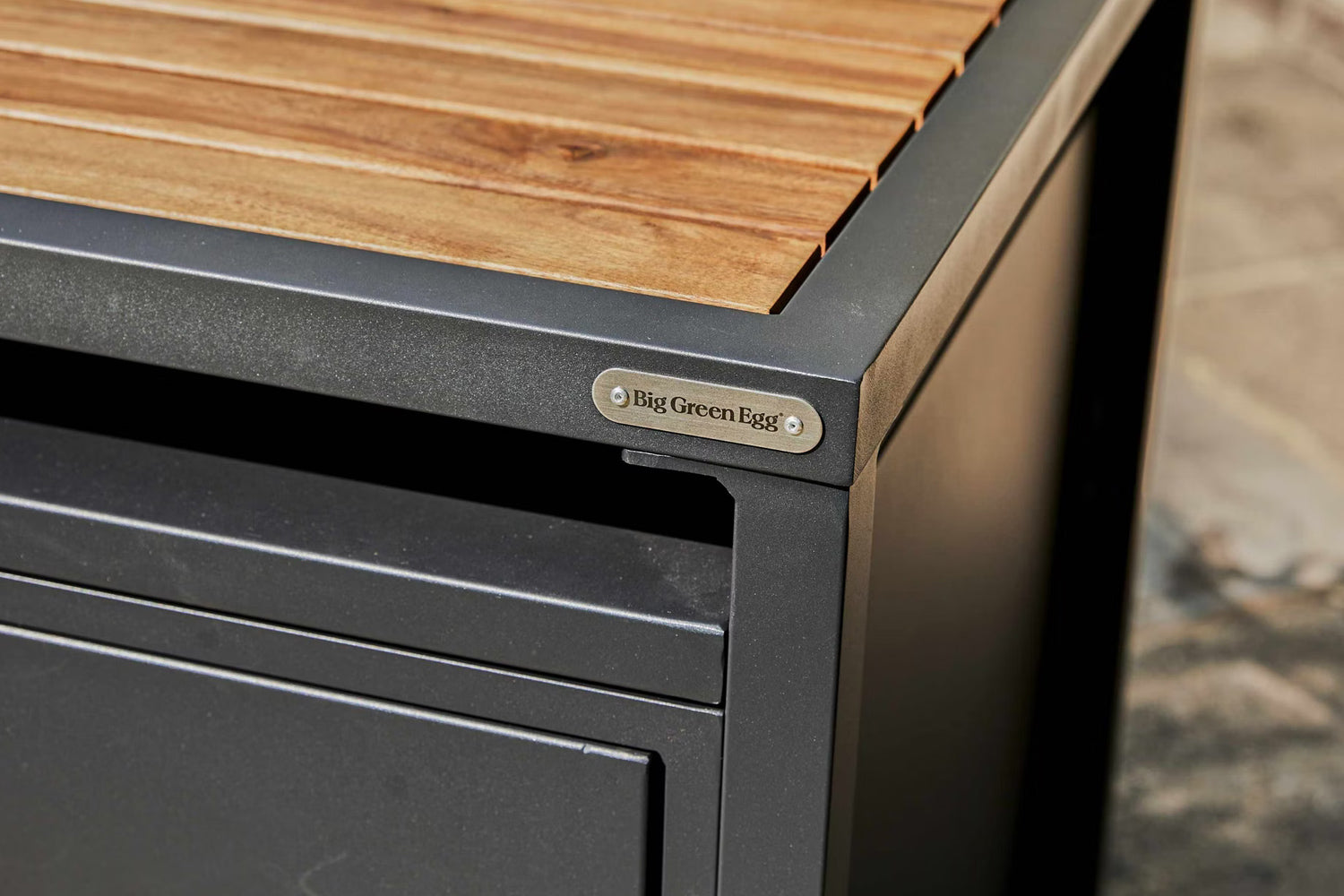 Big Green Egg Modular Nest + Expansion Cabinet + Acacia Shelf
