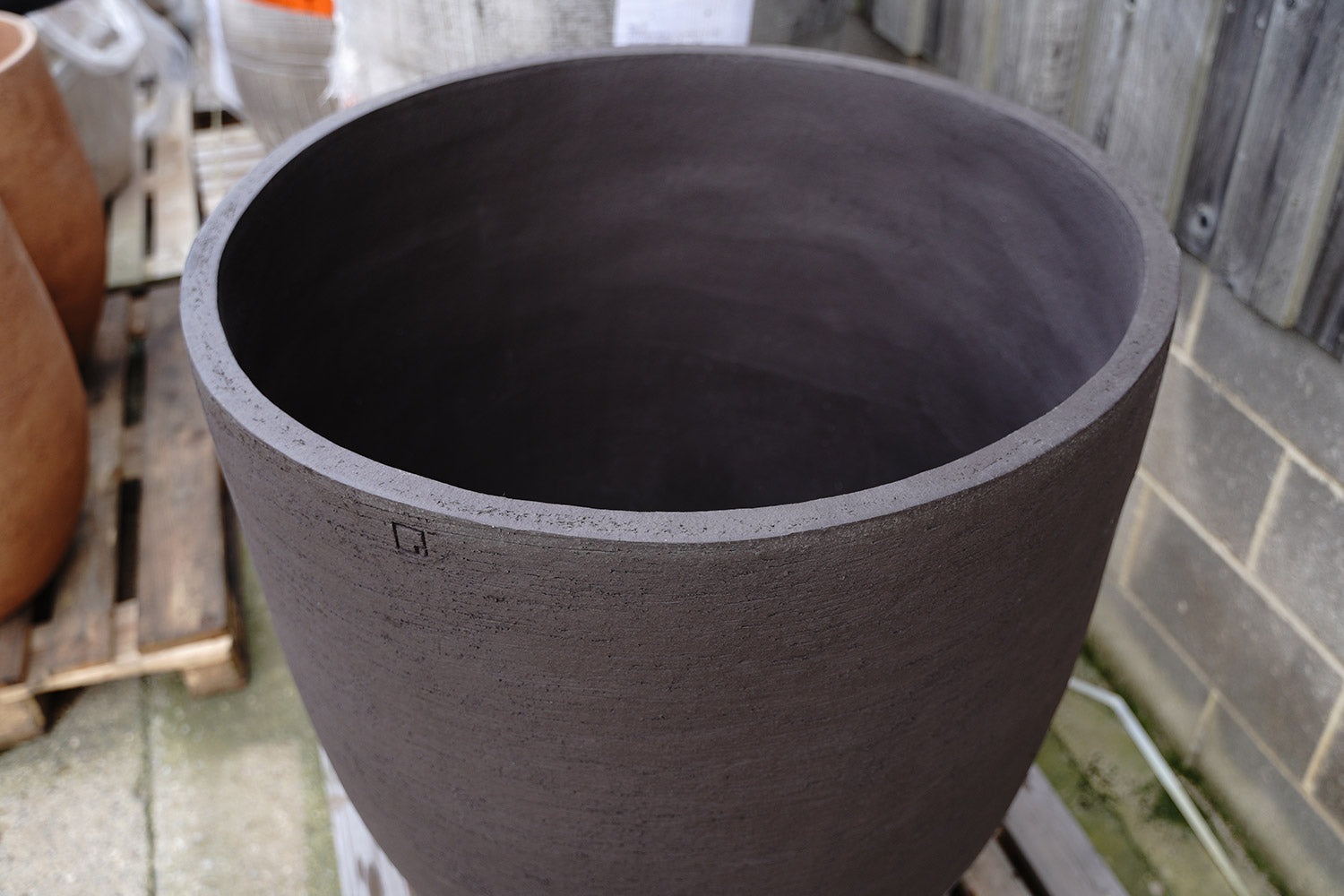 Atelier Vierkant AU100Z Black