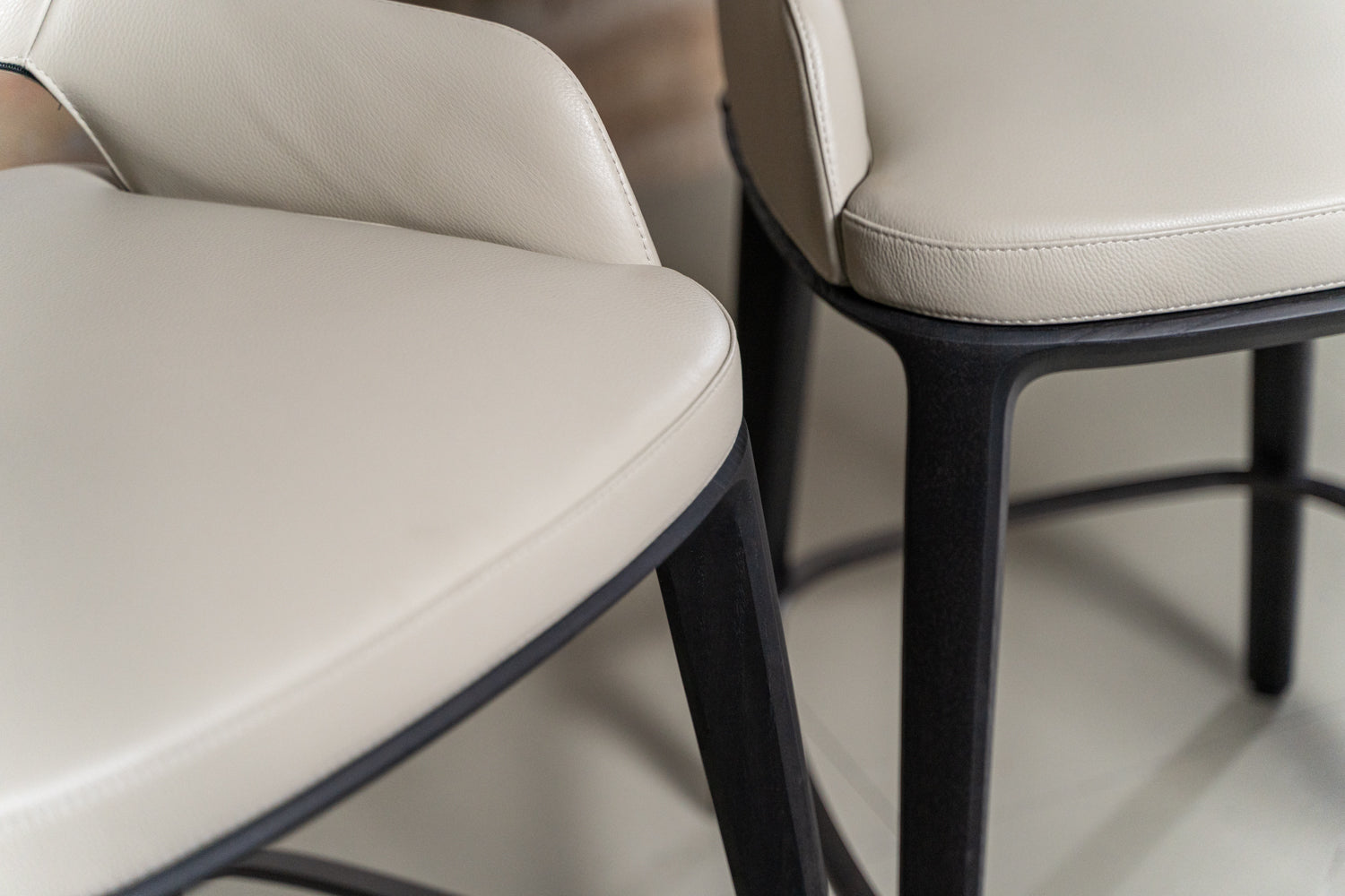 Poliform Sophie Lite Stools
