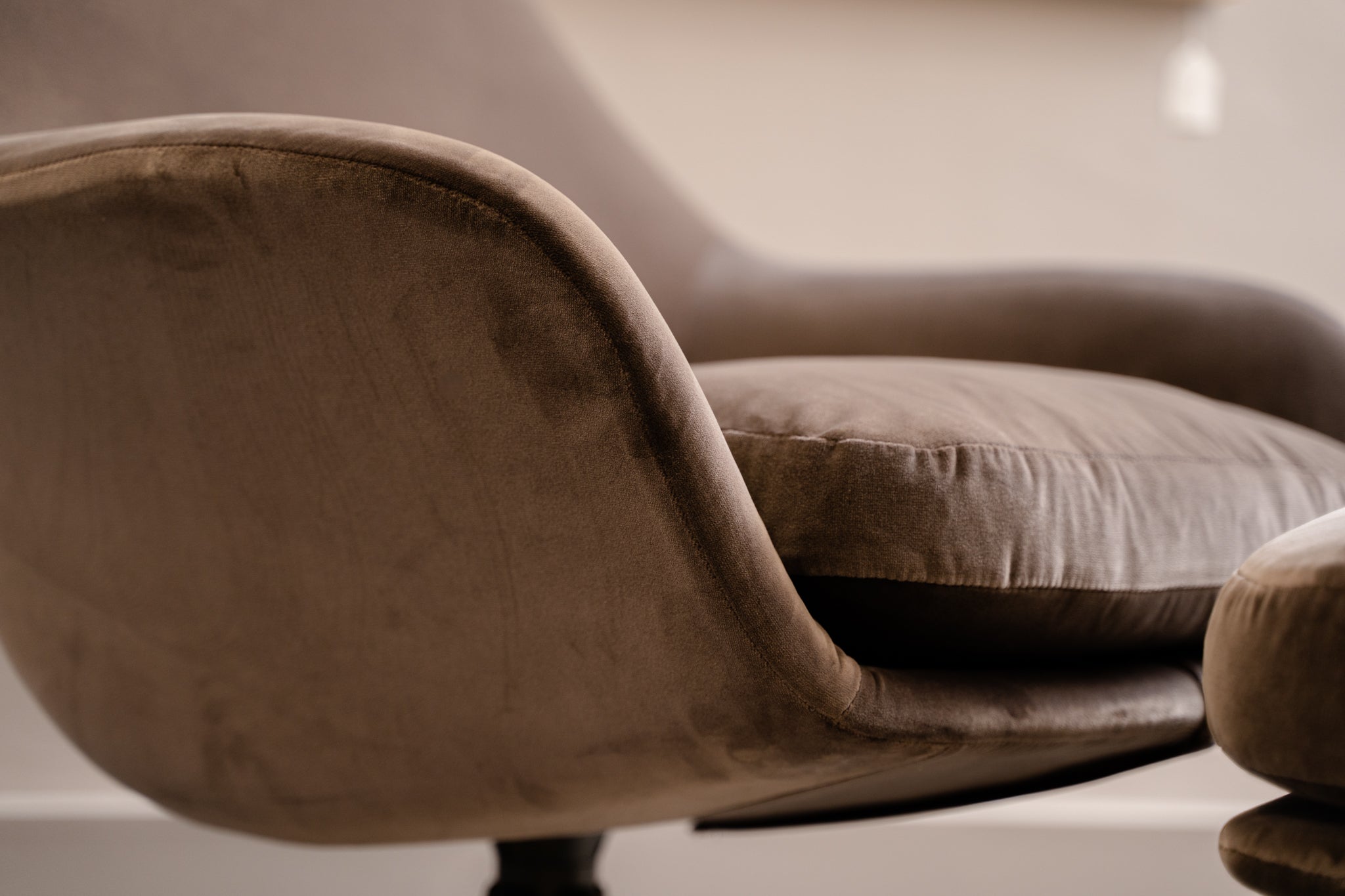 Flexform Sveva Soft Armchair with Footstool