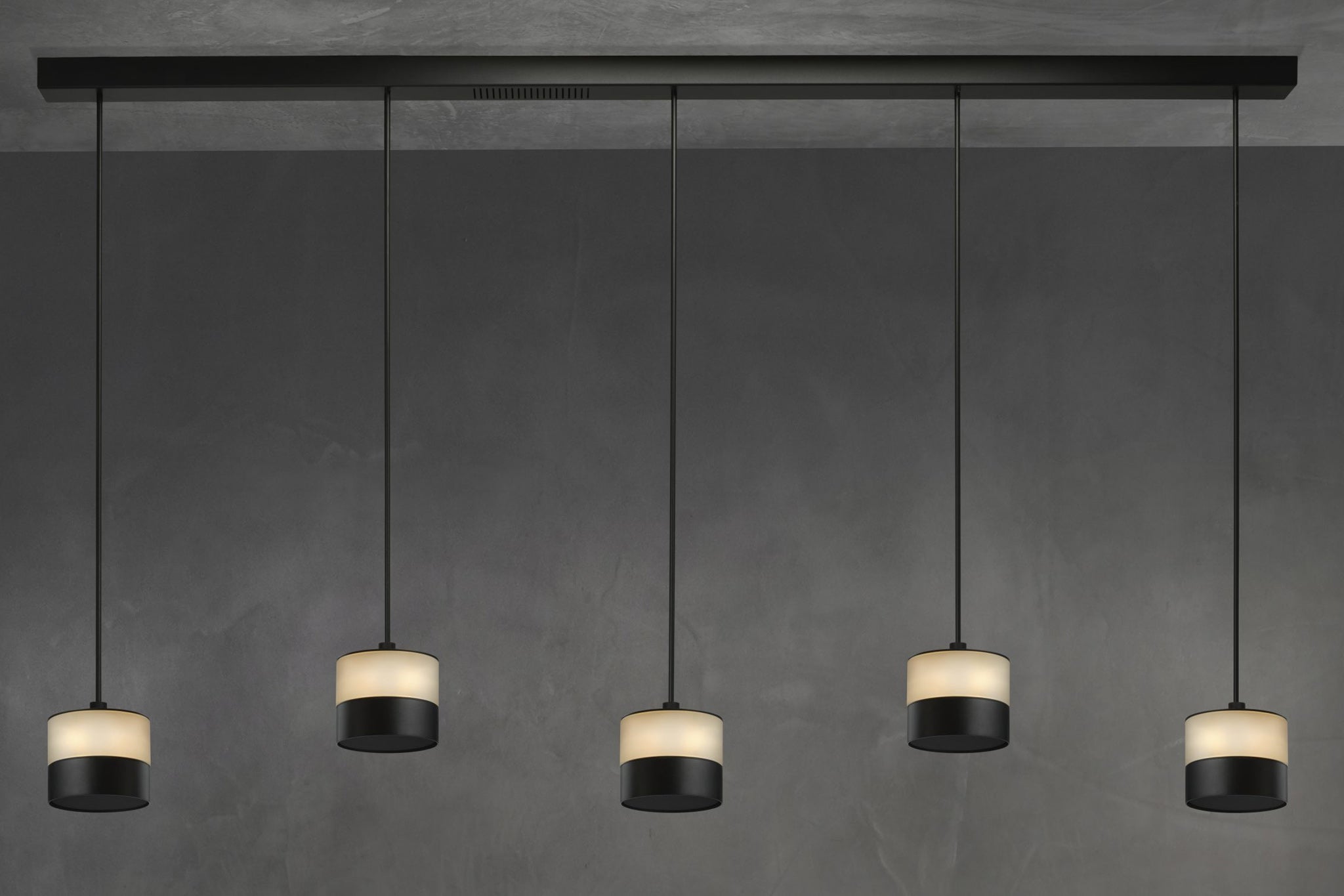 Heatsail GLOW with Straight Ceiling Rose