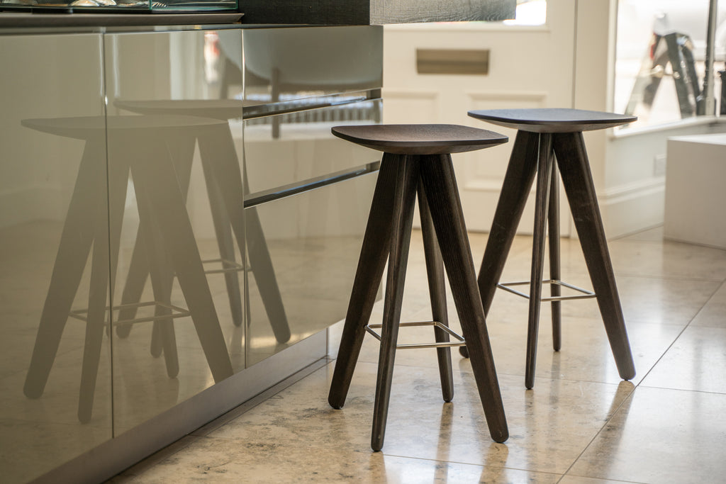 Poliform ICS Stool – Stephen Neall Interiors Shop