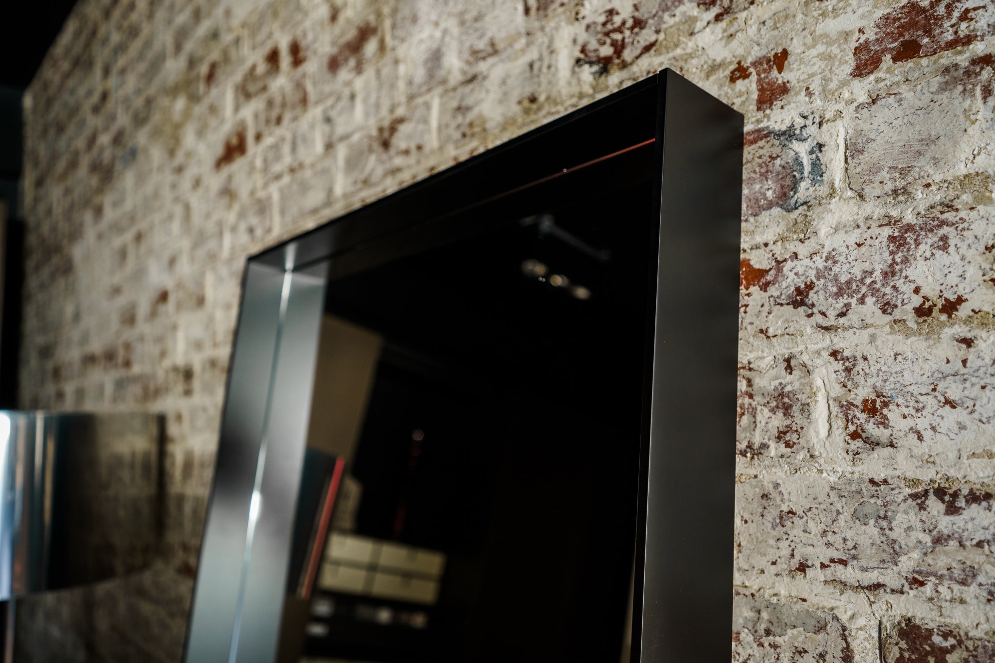 Poliform Sara Mirror Carbone / Black