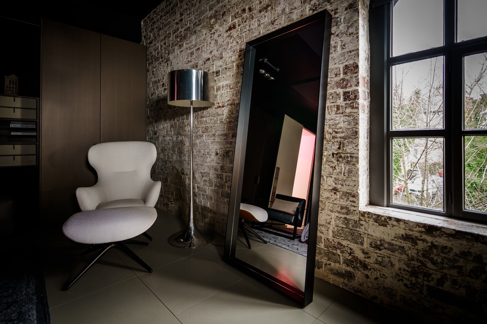 Poliform Sara Mirror Carbone / Black
